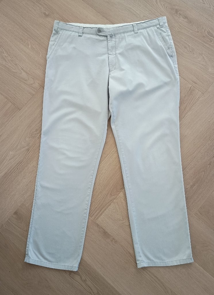 Licht grijze lange herenbroek, maat 58., Kingfield, Maat 56/58 (XL), Ophalen of Verzenden, Zo goed als nieuw