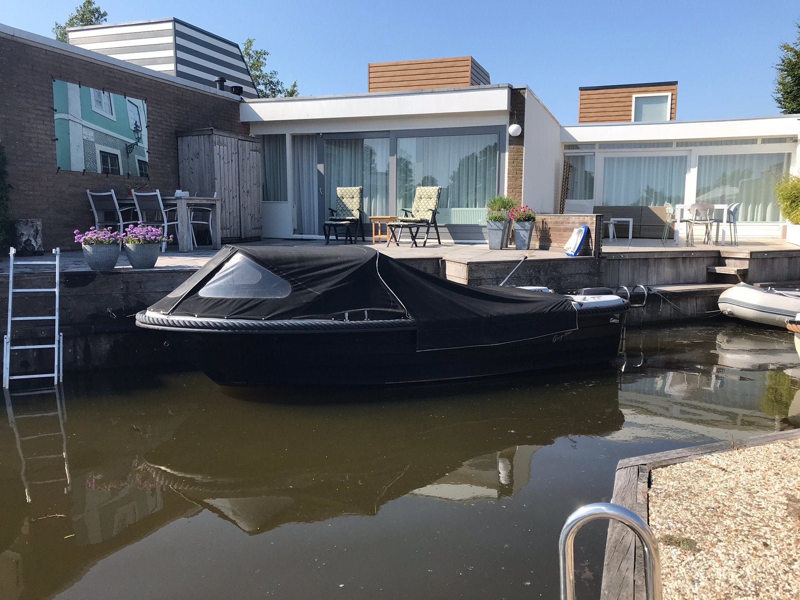 Marfish 510 grey line sloep, Watersport en Boten, Sloepen, Gebruikt, Buiskap, Elektrische start, Kabelaring, Kussenset, Rondzit