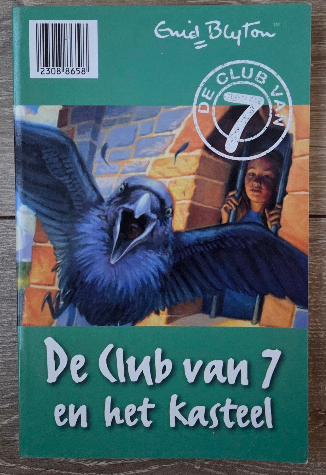 Enid Blyton - De club van 7 en het kasteel, Gelezen, Fictie algemeen, Ophalen of Verzenden, Enid Blyton