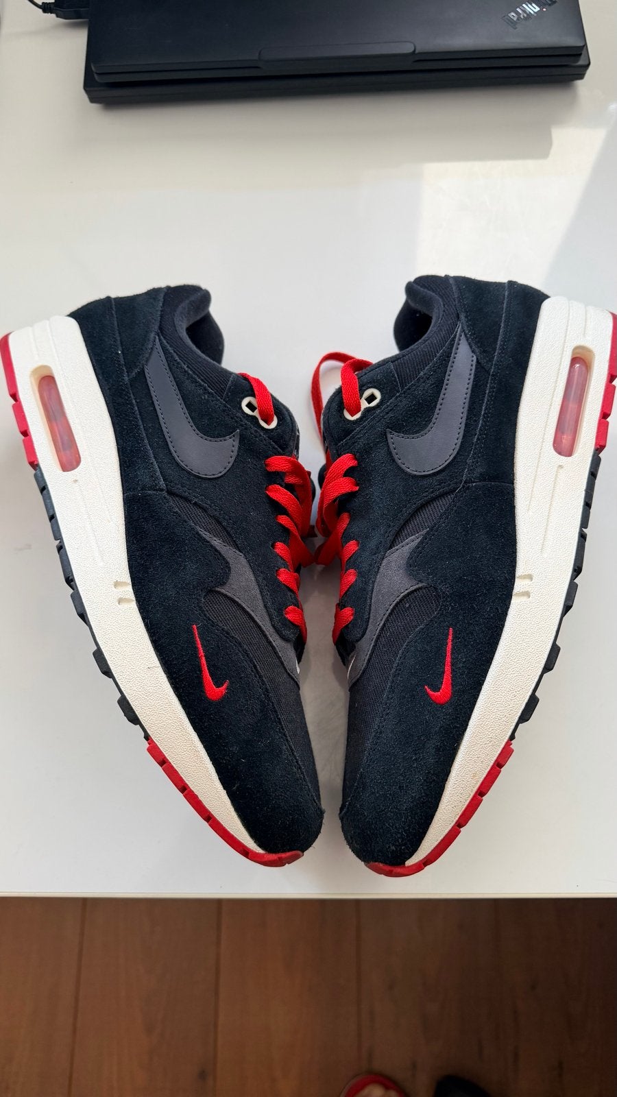 Nike Air Max 1 - Mini Swoosh Bred 46, Zwart, Ophalen of Verzenden, Sneakers of Gympen, Zo goed als nieuw