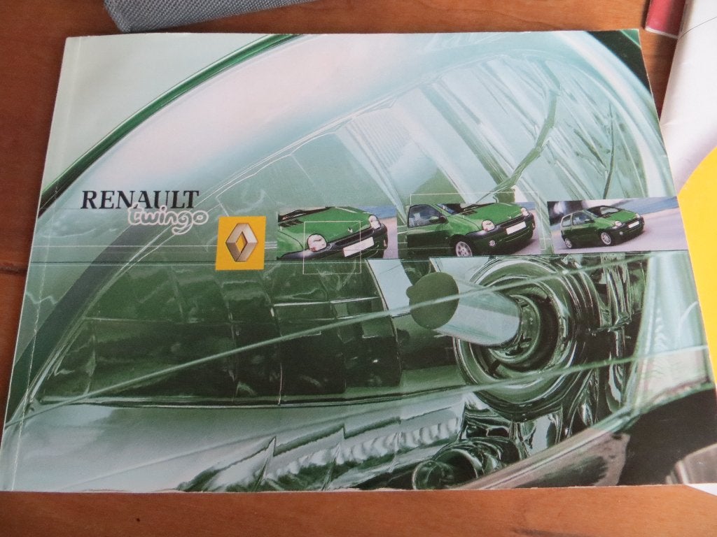 Instructieboek Renault Twingo 2002, zeer mooi!, Auto diversen, Handleidingen en Instructieboekjes, Ophalen of Verzenden