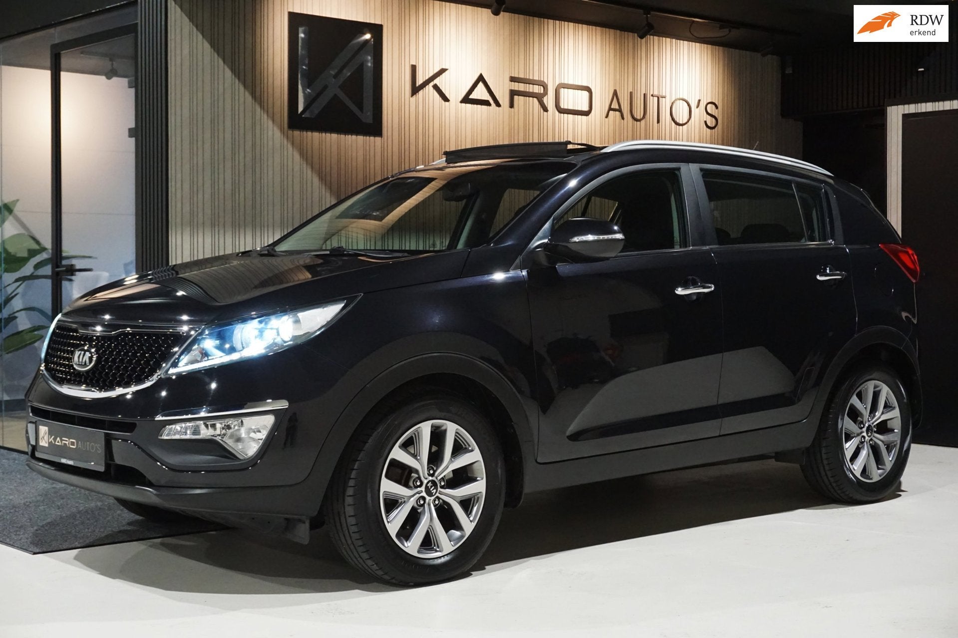 Kia Sportage 1.6 GDI Vision AUT Pano Camera Cruis 1e Eig VOL, Auto's, Kia, Gebruikt, 4 cilinders, Zwart, SUV of Terreinwagen