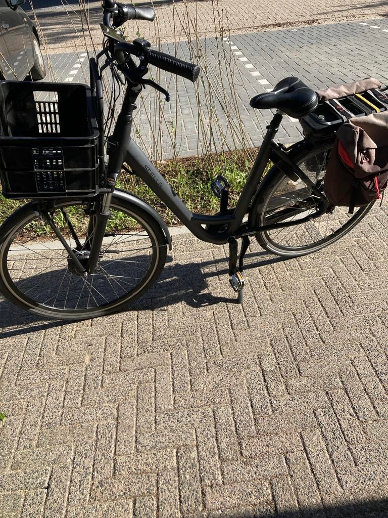 Stella Livorno elektrische fiets met lage instap, Ophalen, Zo goed als nieuw, 50 km per accu of meer, Overige merken