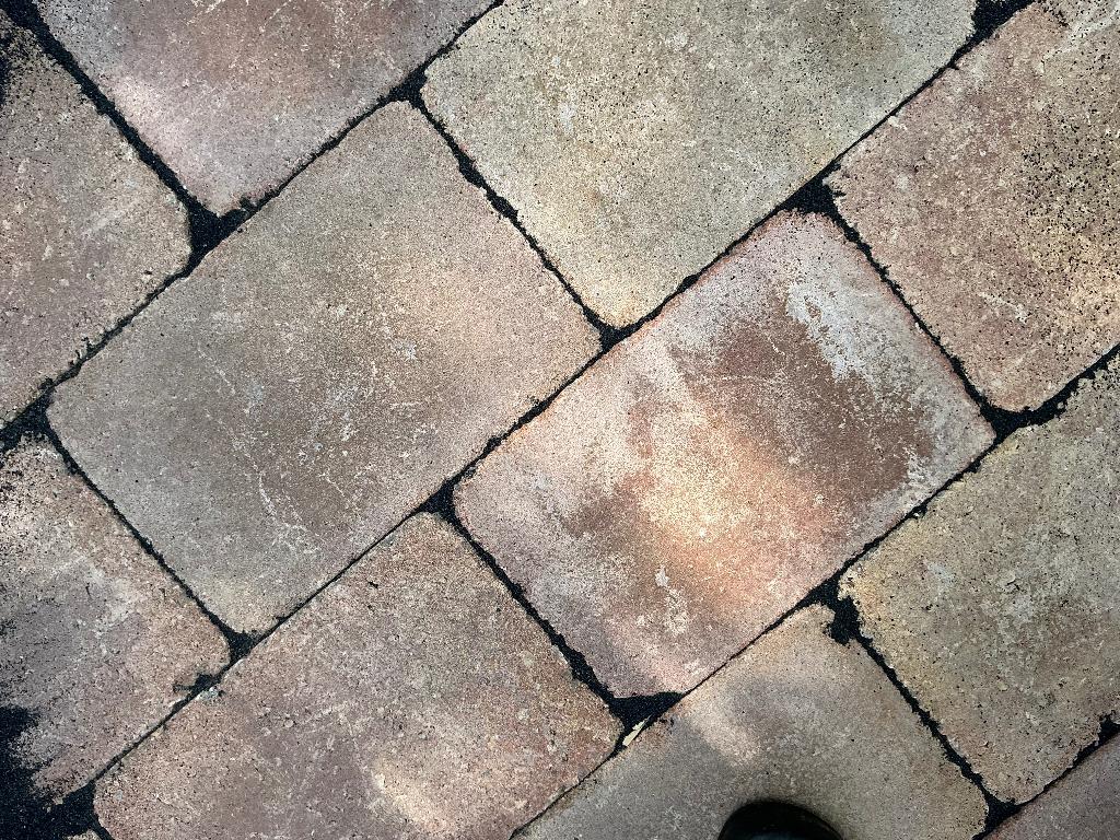 Terras stenen gratis af te halen, Ophalen, Gebruikt, Klinkers, Minder dan 5 m²