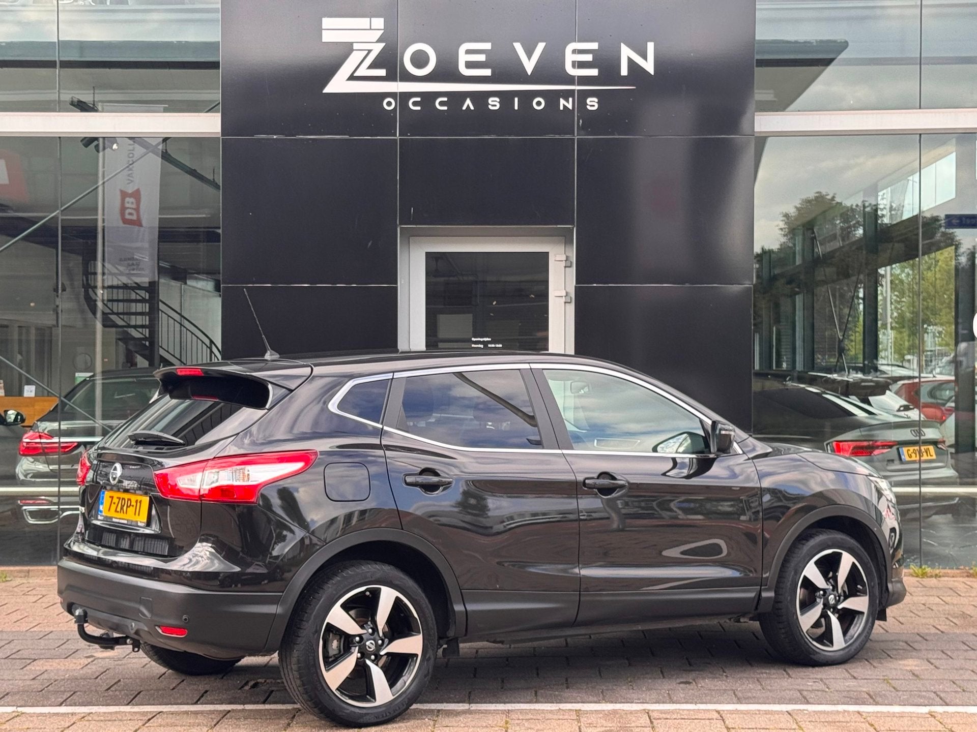 Nissan Qashqai Nissan Qashqai 1.2 Connect | PANO | CAMERA |, Auto's, Euro 5, Stof, Gebruikt, 4 cilinders