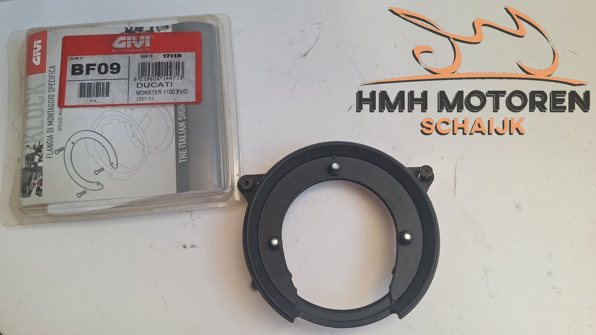 Givi Tanklock Tankring BF09 Ducati Monster 696 796 1100, Motoren, -, -, Ophalen of Verzenden, Zo goed als nieuw