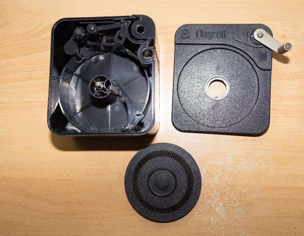 dayrol filmlader + herbruikbare cassettes, Audio, Tv en Foto, Fotografie | Doka Toebehoren, Ophalen of Verzenden, Zo goed als nieuw
