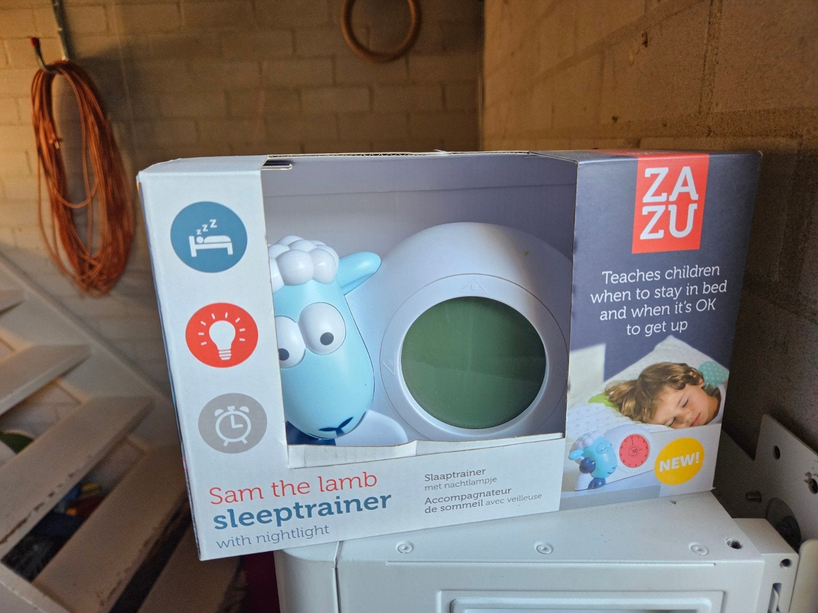 ZAZU Sam the Lamb slaaptrainer met nachtlampje, Ophalen of Verzenden, Zo goed als nieuw