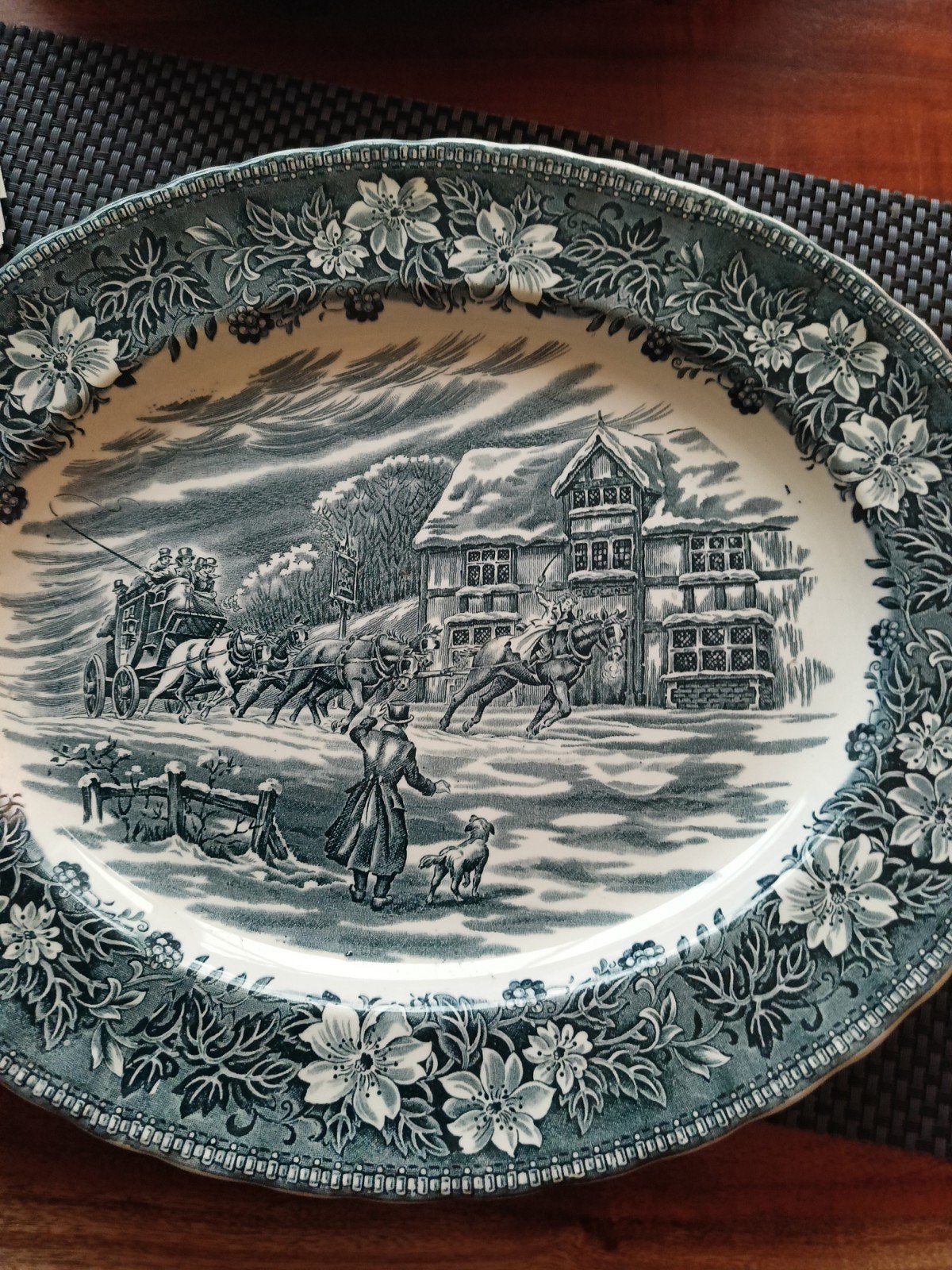 Royal Tudor Ware "Coaching Taverns" Ovale Schaal, Ophalen of Verzenden