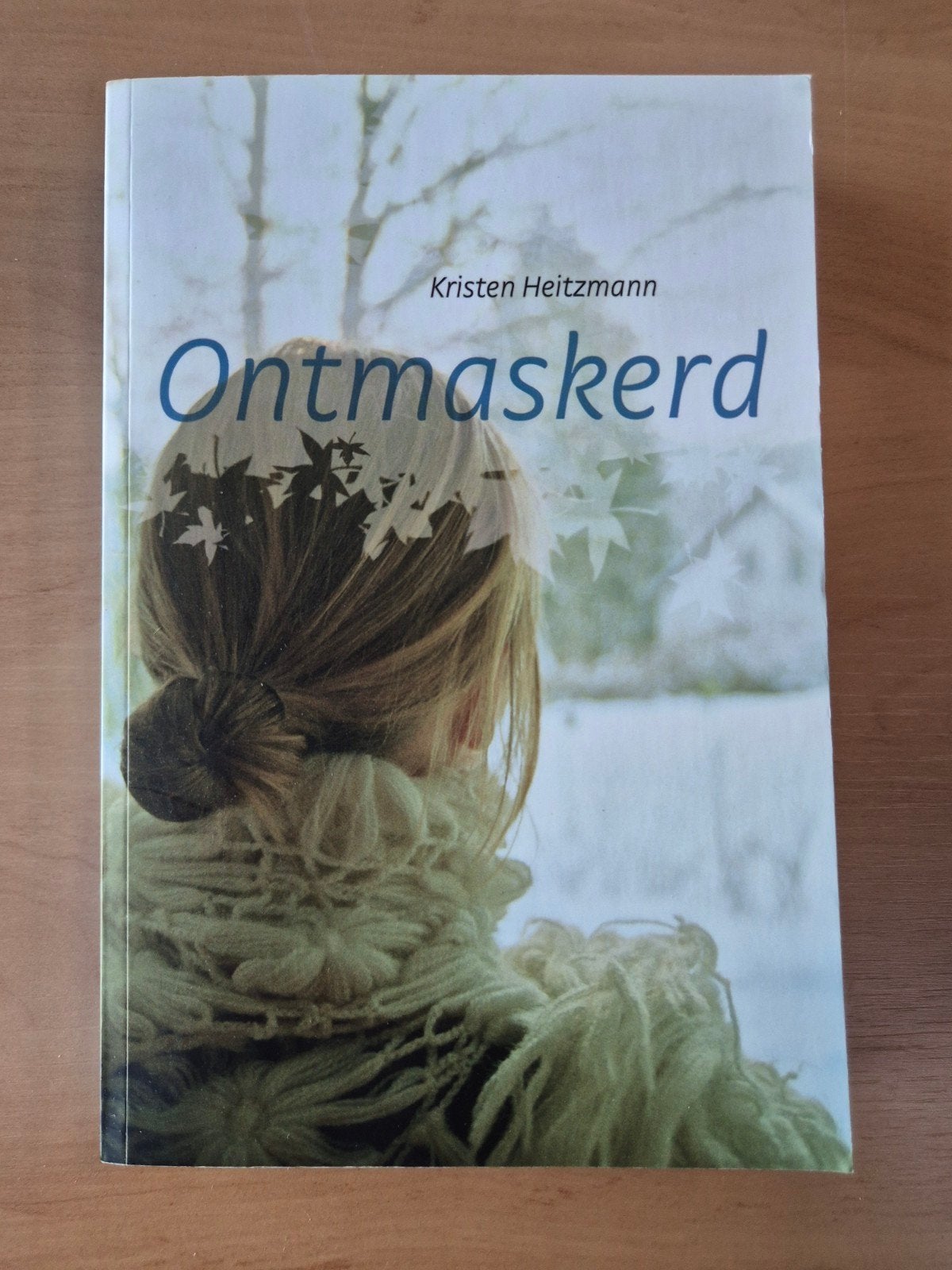 Ontmaskerd - Kristen Heitzmann (Zo goed als nieuw), Boeken, Ophalen of Verzenden, Zo goed als nieuw, Kristen Heitzmann, Nederland