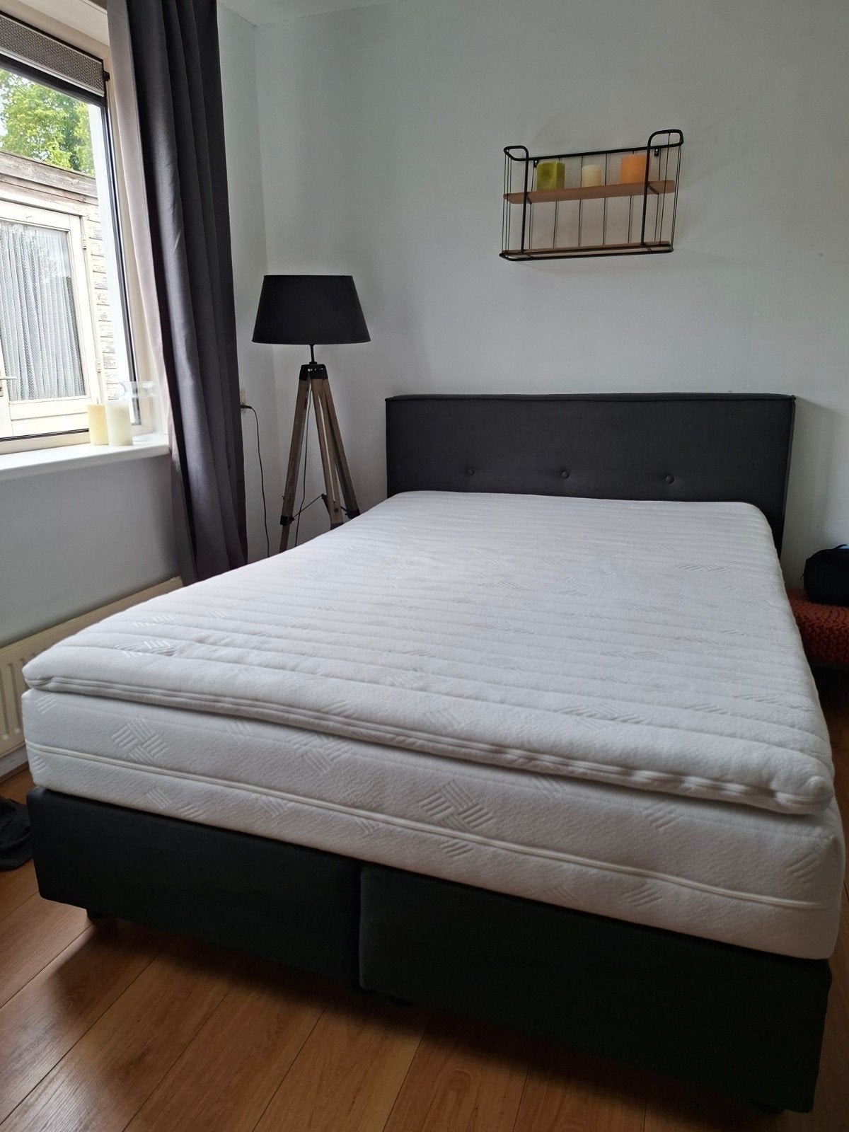 Boxspring 140x200 2jr oud, Huis en Inrichting, Ophalen, Tweepersoons, Zo goed als nieuw, 200 cm