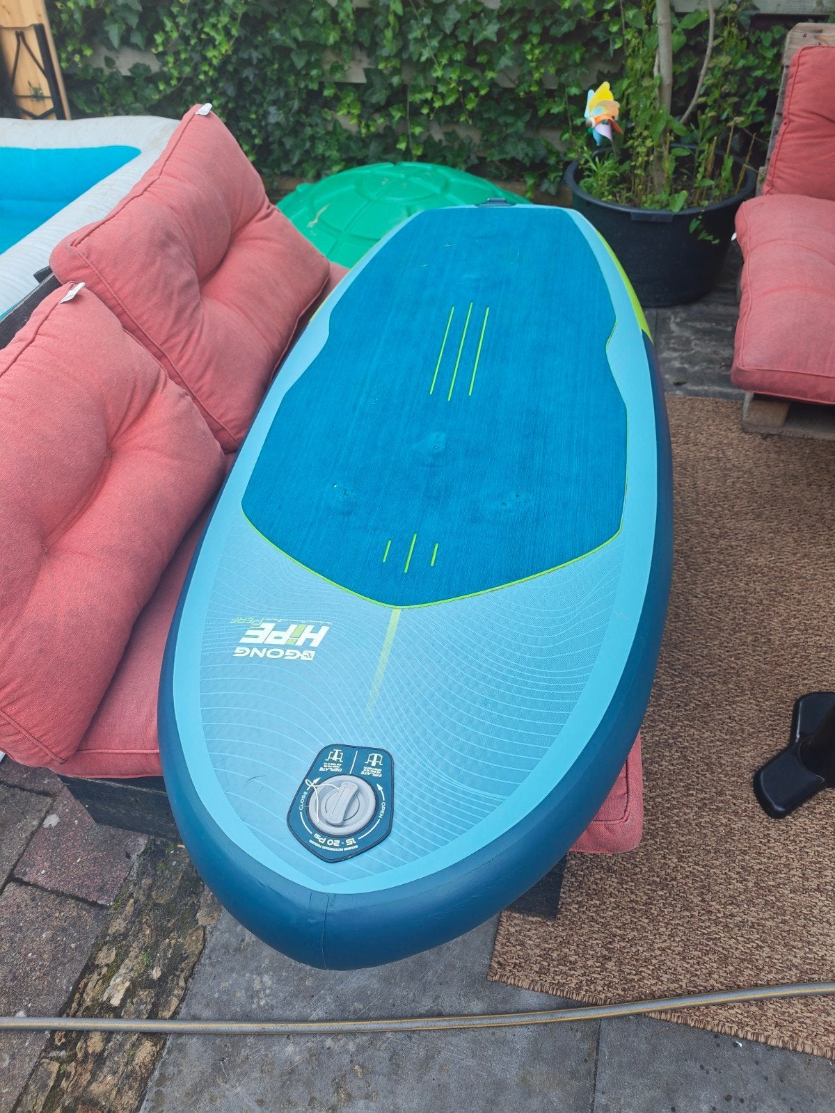 Gong HIPE 5'3 Perf Opblaasbaar wingfoil board, Watersport en Boten, Wingsurfen, Zo goed als nieuw, Ophalen