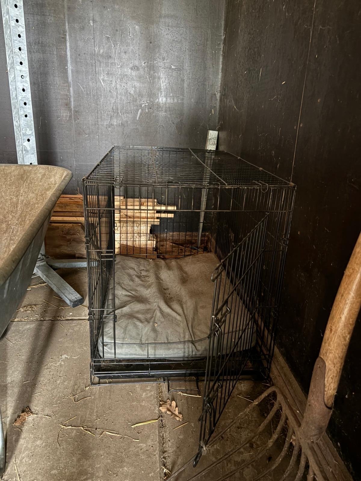 Honden benche, Ophalen, Gebruikt