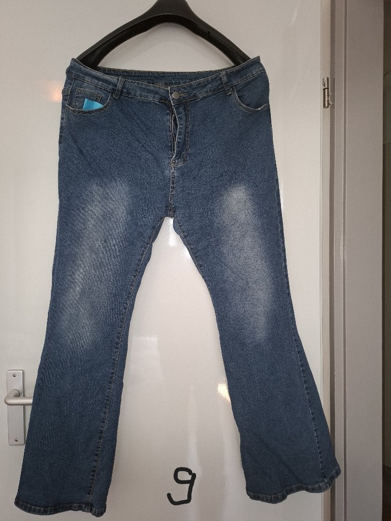Blauwe spijkerbroek, weinig gedragen, Blauw, Ophalen of Verzenden, Zo goed als nieuw, Broek of Spijkerbroek