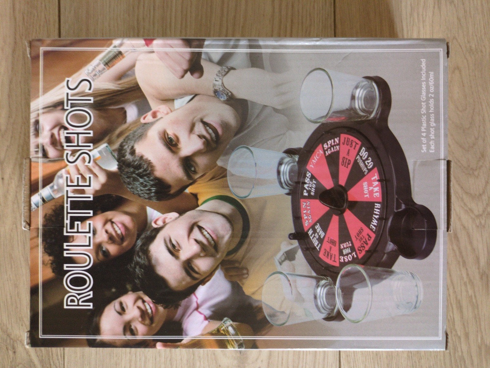 Roulette Shots Drinkspel - Feestspel met Shotglaasjes, Drie of vier spelers, Ophalen of Verzenden, Zo goed als nieuw