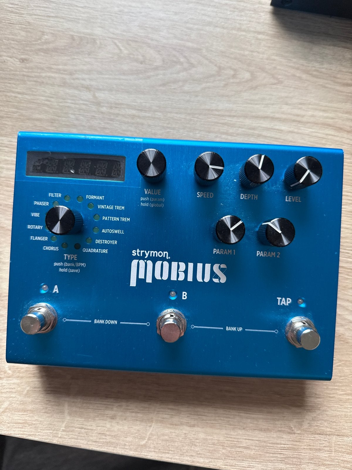 Strymon Mobius Modulatie Pedaal - Zo goed als nieuw, Muziek en Instrumenten, Effecten, Ophalen, Zo goed als nieuw, Chorus