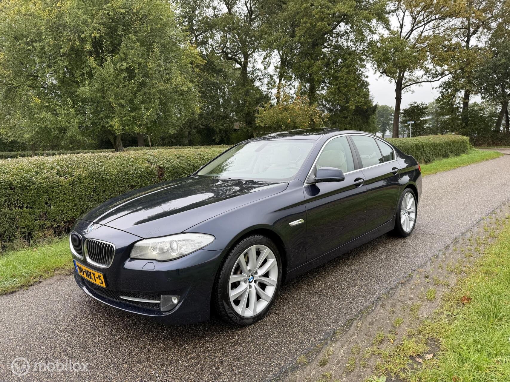 BMW 5-serie 528i High Executive Schuifdak Xenon 6 Cilinder, Auto's, Euro 5, Achterwielaandrijving, Gebruikt, Blauw