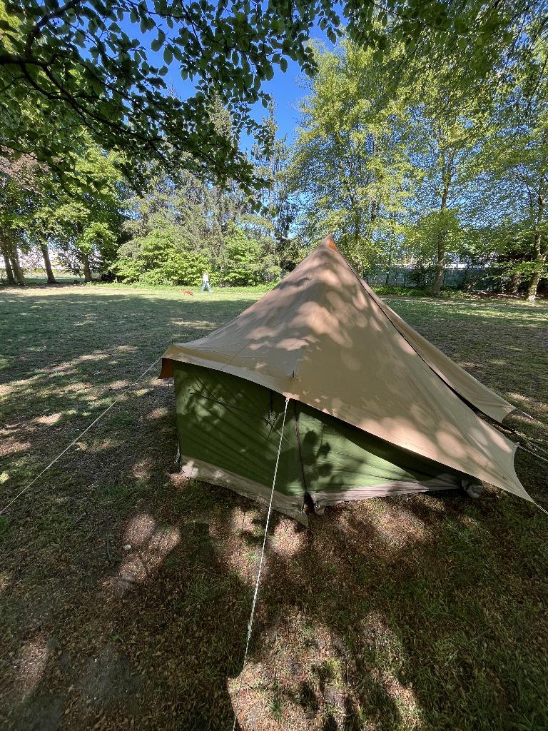 kleine " De Waard tent, Caravans en Kamperen, Tenten, Ophalen, Gebruikt, Tot en met 2