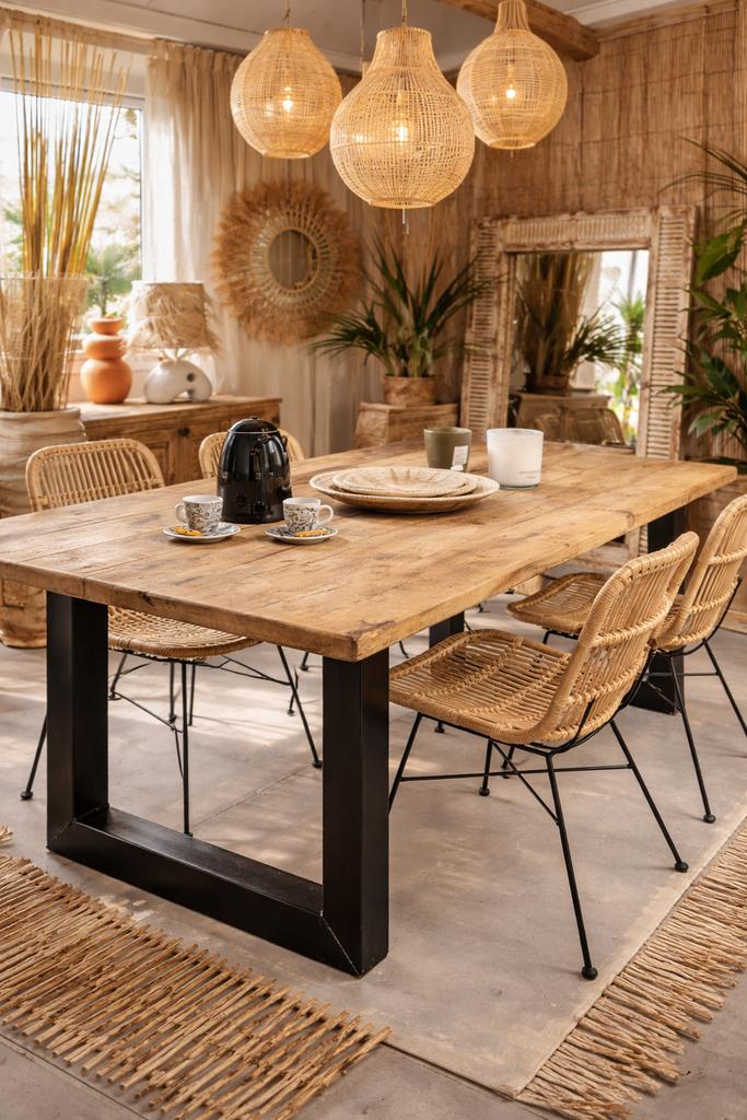 Robuuste houten eettafel - Ibiza stijl, 100 tot 150 cm, Eikenhout, Ophalen of Verzenden, Vijf personen of meer