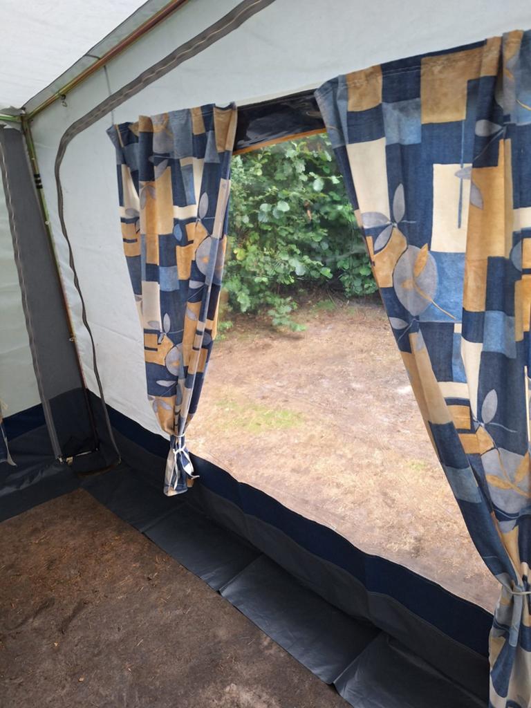 Gerjak voortent omloopmaat 8 (825-860 cm) incl. frame, Ophalen