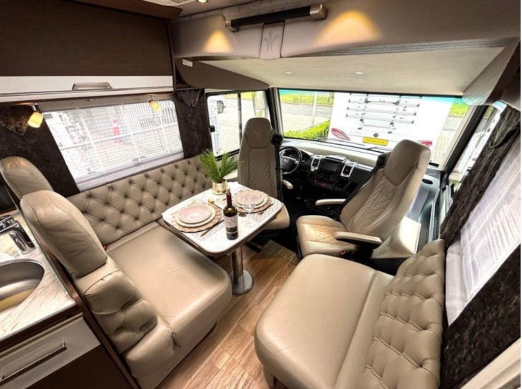 Niesmann Bischoff Arto 78 F AUT QUEENSBED HEFBED VOL OPTIES!, Caravans en Kamperen, Campers, Niesmann+Bischoff, Fiat, Vloeistofverwarming