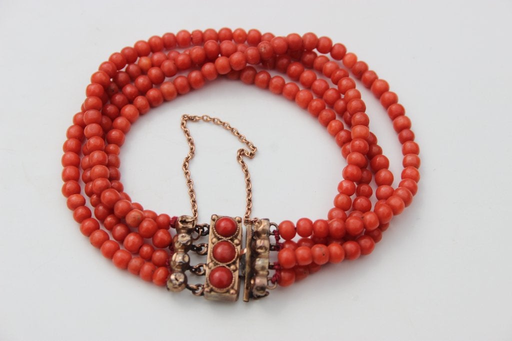 Bloedkoraal armband en halsband ca 1910, Ophalen, Gebruikt, Rood, Goud
