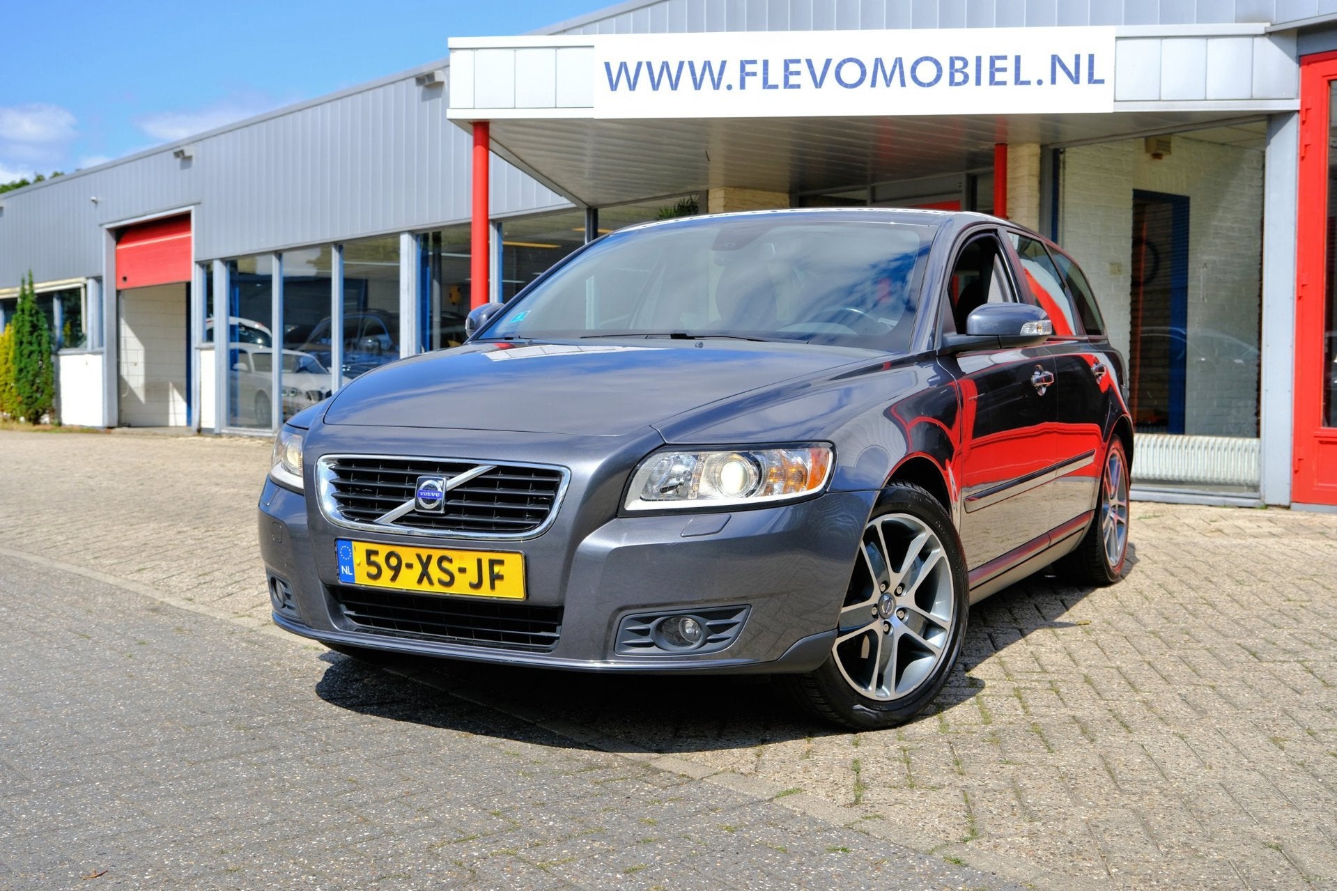 Volvo V50 1.8 Edition II Leder|Clima|LMV|Dealer onderhouden!, Auto's, Volvo, Voorwielaandrijving, Dealer onderhouden, 125 pk, 4 cilinders