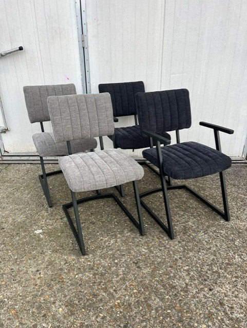 stoelen Mats en Turijn 4 stuks merk MS Sofa nieuw show model, Huis en Inrichting, Ophalen, Nieuw, Grijs, Stof