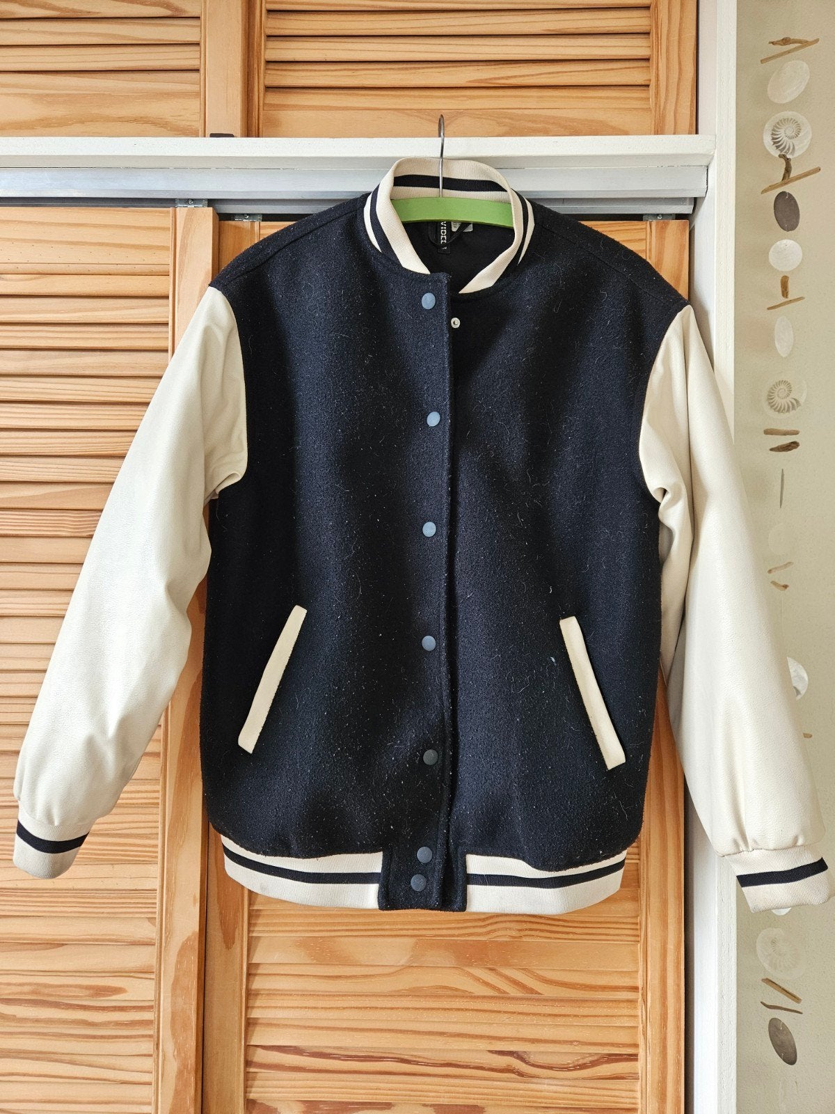 baseball jack maat XS, Zwart, H&M Divided, Ophalen of Verzenden, Maat 34 (XS) of kleiner