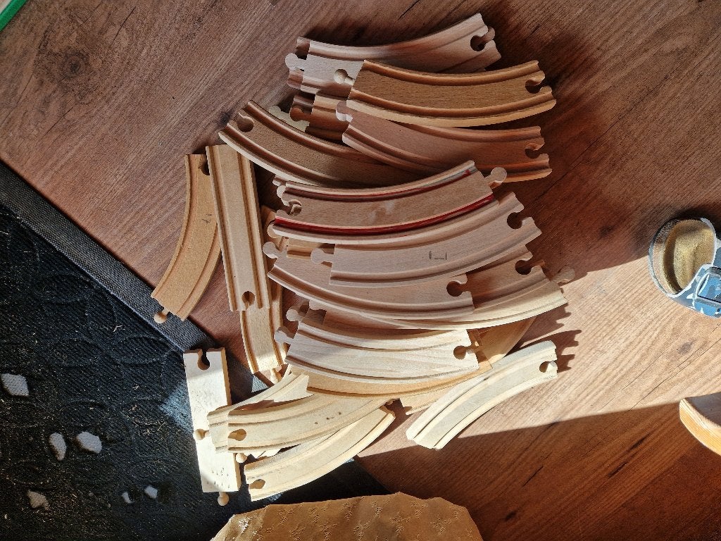 Treinbaan hout bochten, Ophalen
