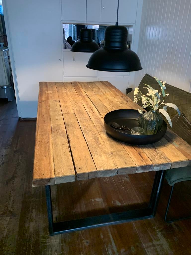 Robuuste industriële eettafel, Huis en Inrichting, Tafels | Eettafels, Ophalen, Gebruikt, 100 tot 150 cm, 200 cm of meer