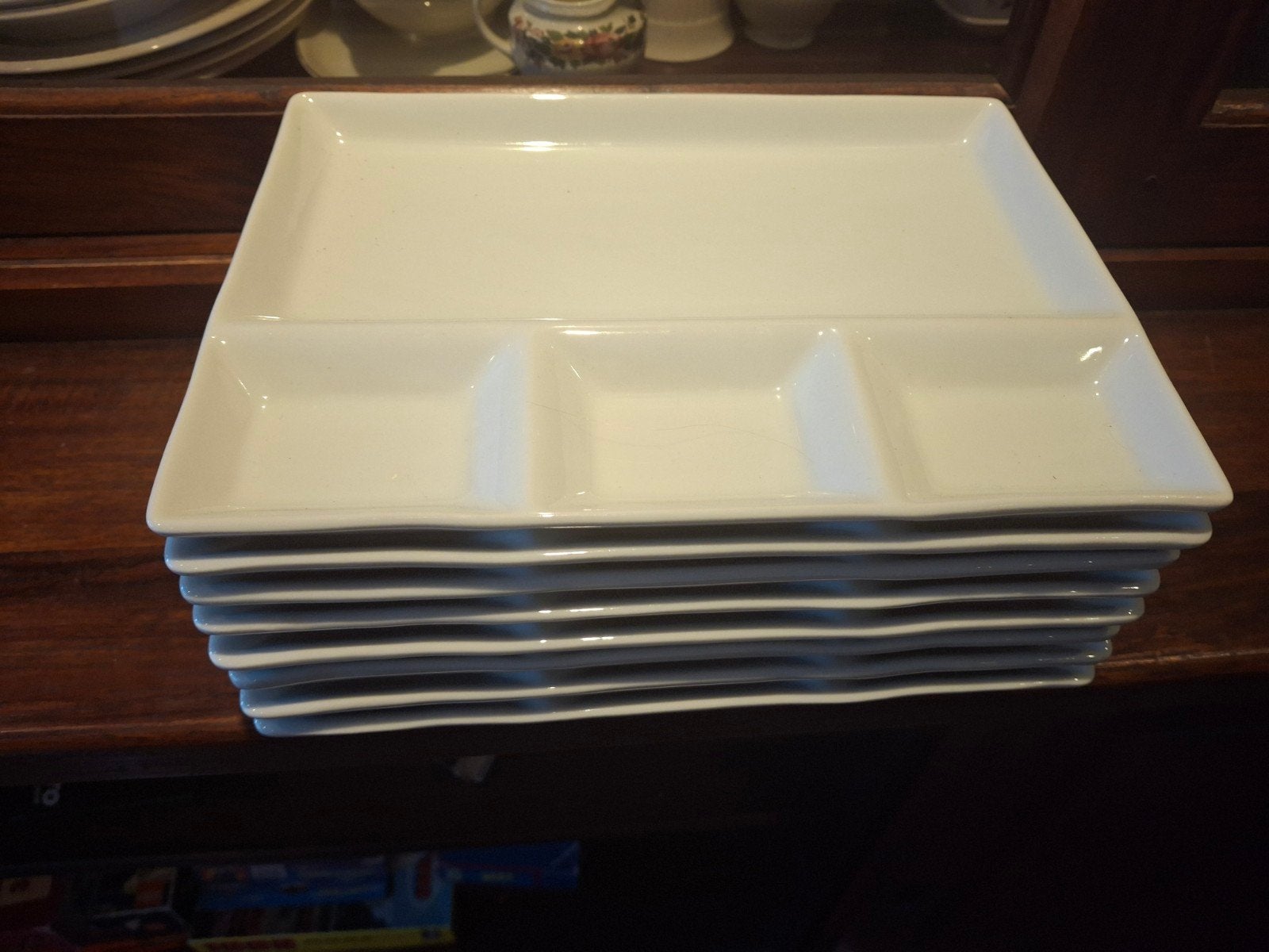 Set van 8 witte borden, Huis en Inrichting, Keuken | Servies, Ophalen, Overige merken, Keramiek, Modern