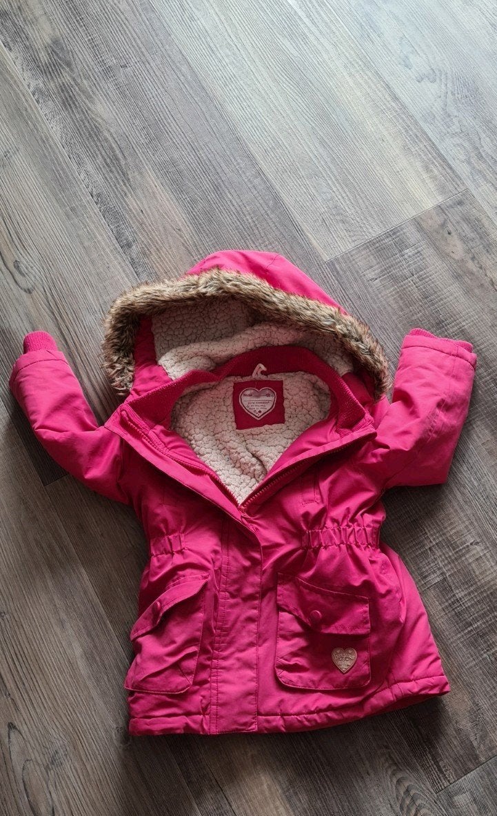 Leuke roze tussenjas voor meisjes - Maat 98, Gebruikt, Meisje, Ophalen of Verzenden, Primark