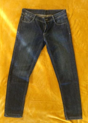 Zara Blauwe Spijkerbroek. Merk: Zara Basic. Maat 36., Blauw, Ophalen of Verzenden, Zo goed als nieuw, W28 - W29 (confectie 36)