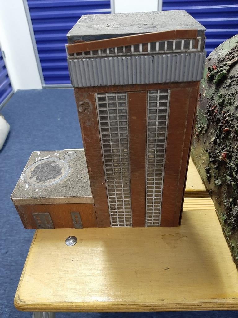 Modelbouw gebouw - Fabriek/Industrieel complex, Ophalen of Verzenden, Gebruikt, 1:50 tot 1:144