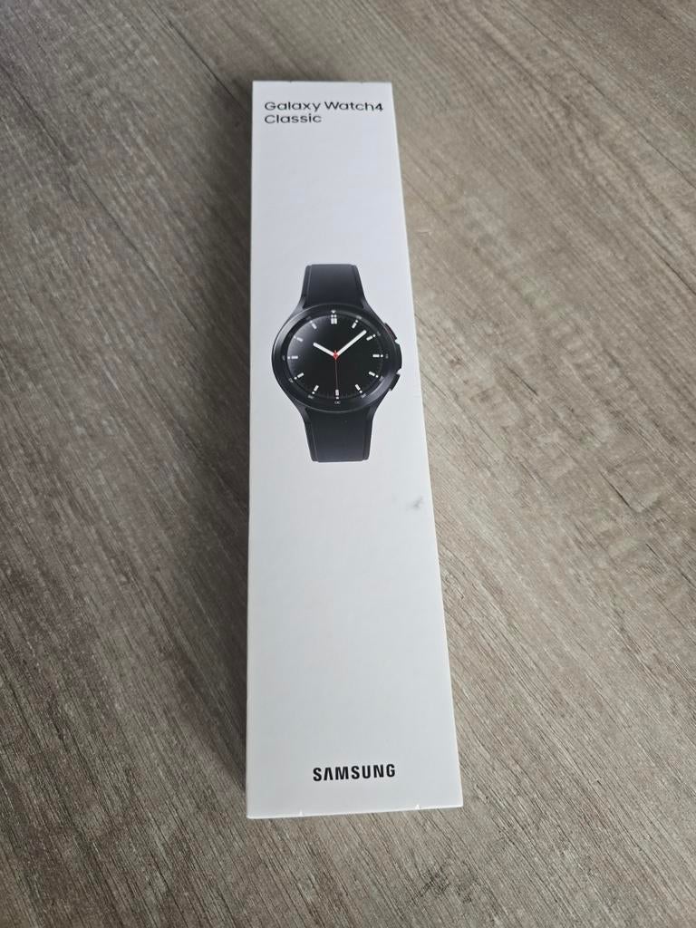 Samsung Galaxy Watch4 Classic Zwart - Zo goed als nieuw, Ophalen, Zwart, Zo goed als nieuw, GPS