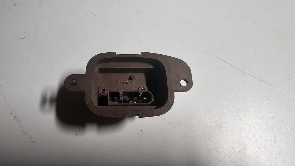 Kachelweerstand Behr BMW 5 / 7 serieE34  E32 825144 64118391, Gebruikt, -, -, Ophalen of Verzenden