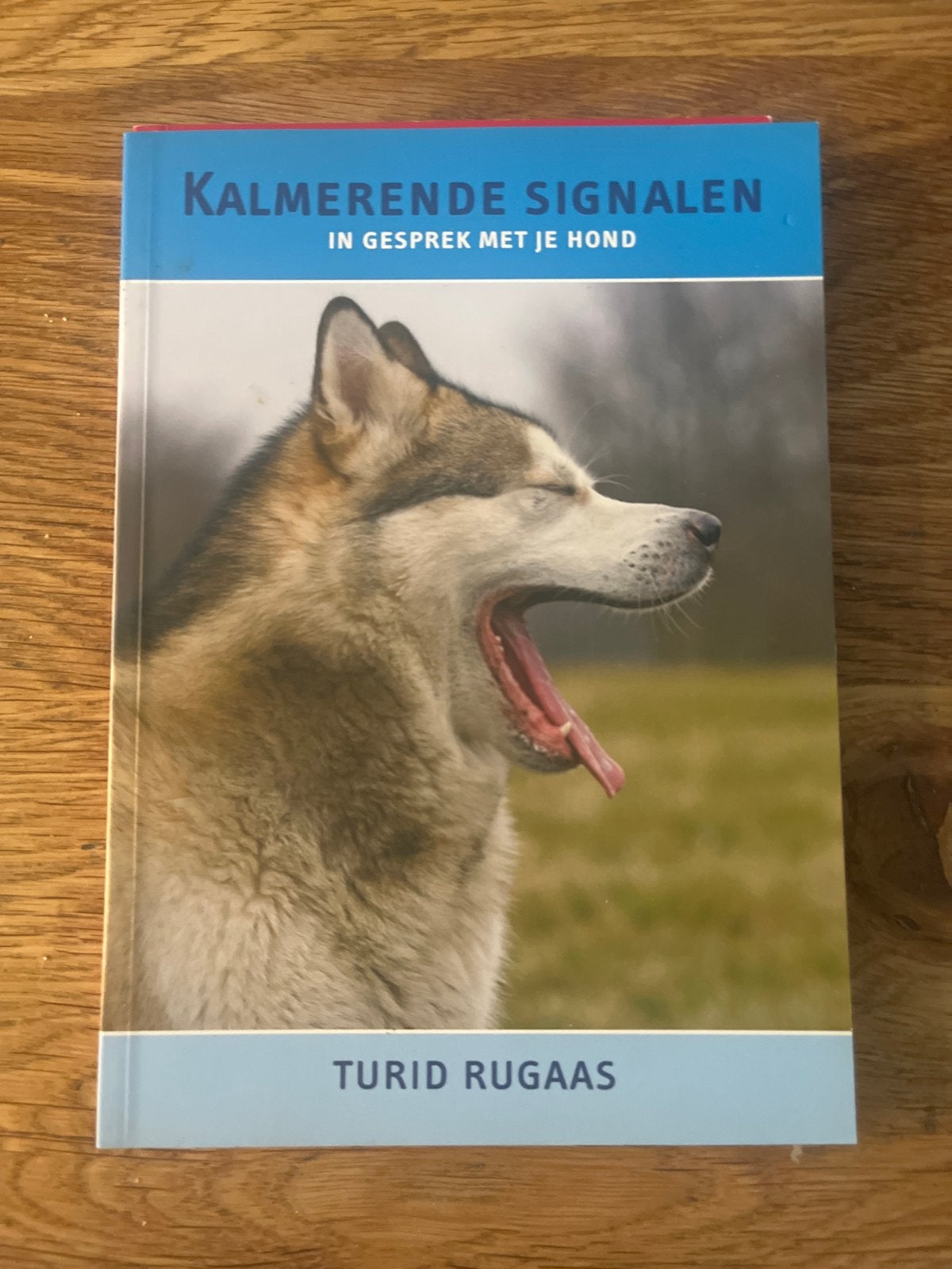 Hondenboeken: Kalmerende Signalen & Vrienden (2 stuks), Boeken, Ophalen of Verzenden, Gelezen, Honden