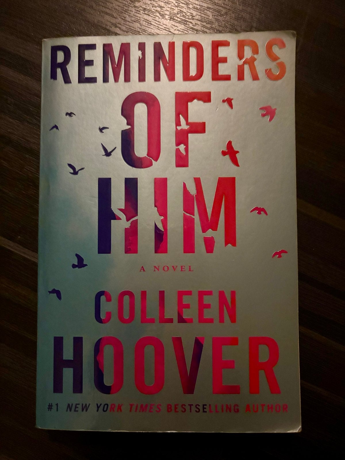 Reminders of Him - Colleen Hoover (Engels), Ophalen of Verzenden, Zo goed als nieuw, Amerika
