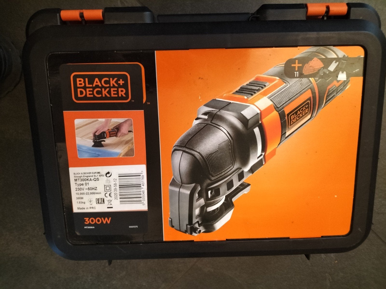 Black+Decker Multitool MT300KA-QS 300W met accessoires, Ophalen of Verzenden