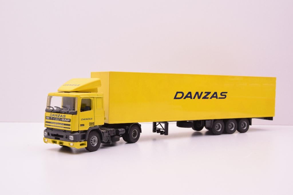 DAF 95 ati  '' Danzas Logistics ''  Tekno, Ophalen of Verzenden, Zo goed als nieuw, Bus of Vrachtwagen, Tekno