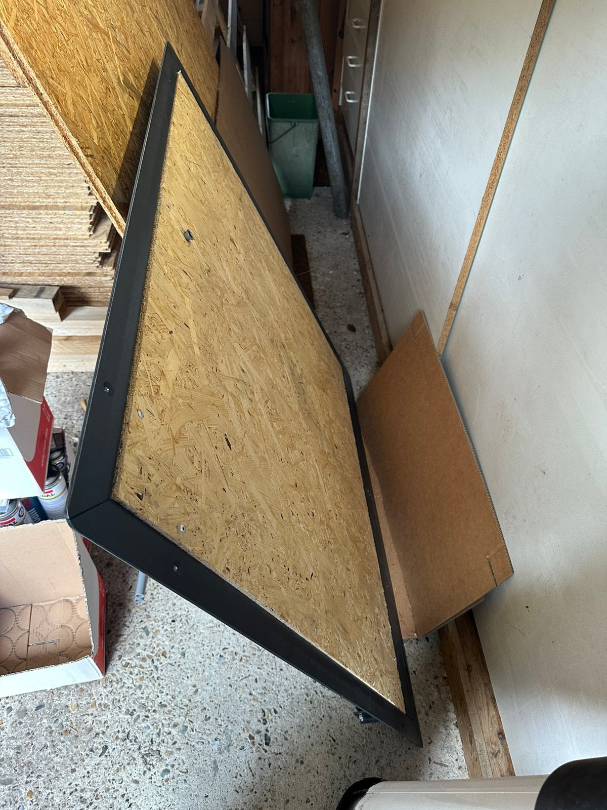 Vloerluik met gasveer, Overige typen, Minder dan 200 cm, Nieuw, Hout