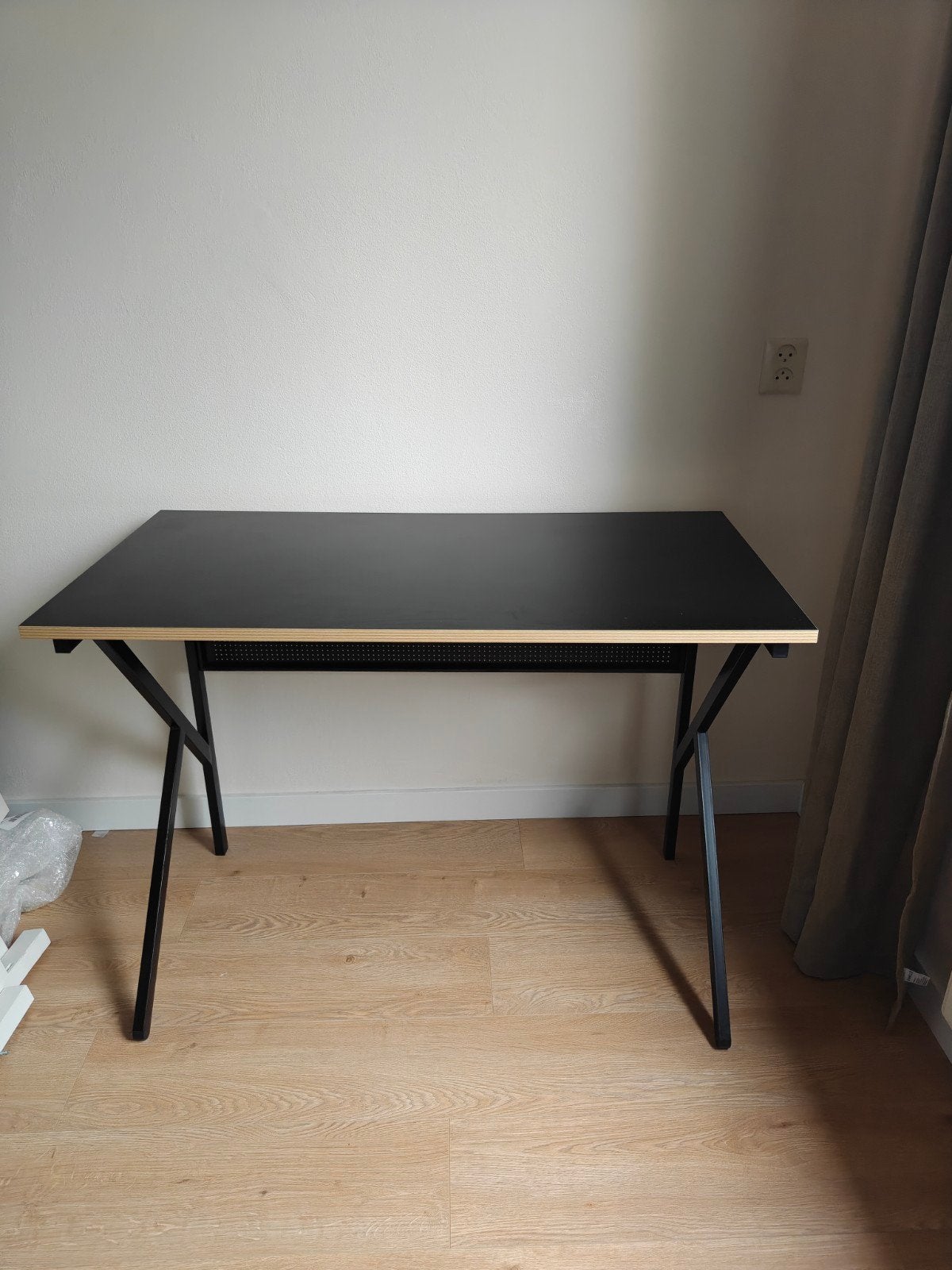 Zwart bureau 105x55, Ophalen, 105 cm, Zo goed als nieuw, 55 cm