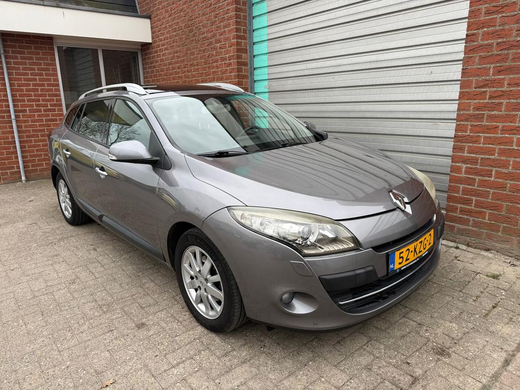 Renault Mégane Estate 1.4 TCe Privilége NAV.+ Clima Bj:201, Voorwielaandrijving, Euro 5, 15 km/l, Gebruikt