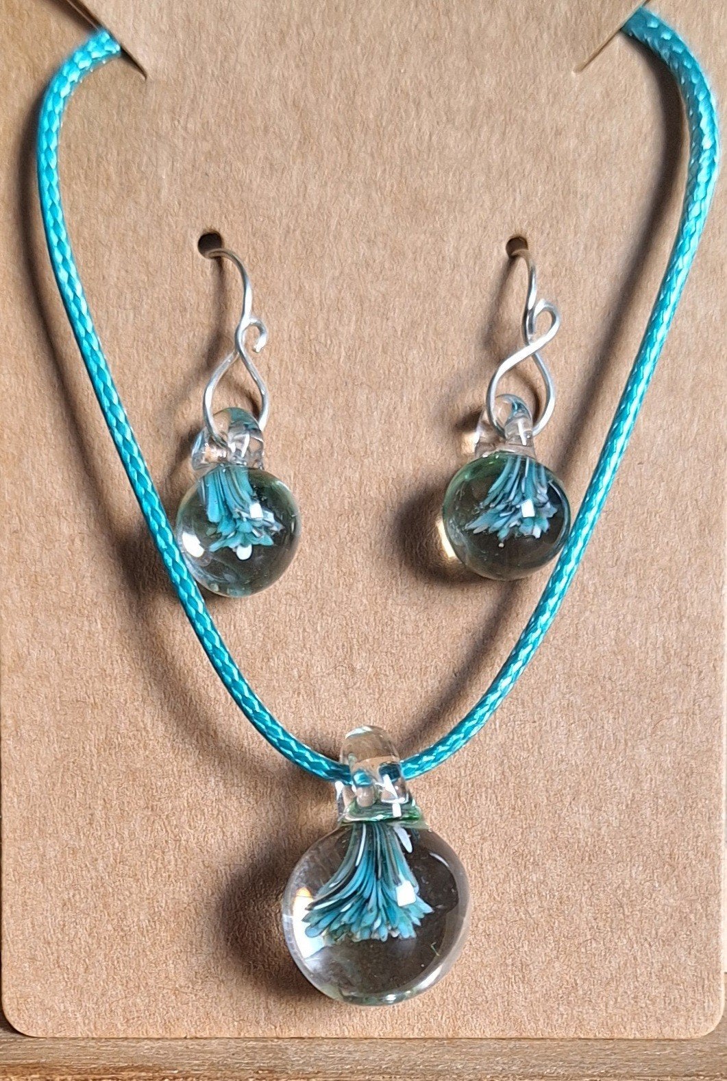 set oorbellen + hanger van handgemaakt glas en zilver, Hangers, Nieuw, Glas, Verzenden