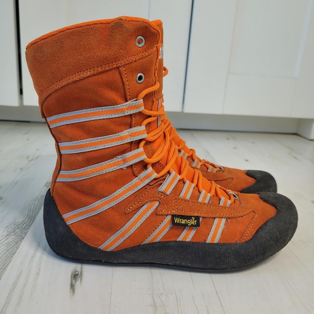 Wrangler vintage hoge boots 39 wandel skate veterboots suede, Kleding | Dames, Schoenen, Oranje, Zo goed als nieuw, Wrangler, Wandelschoenen