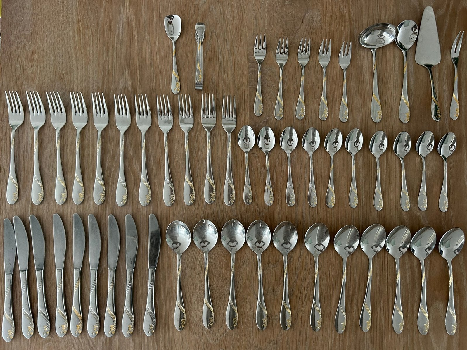 Nivella Solingen bestekset 18/10, Huis en Inrichting, Keuken | Bestek, Gebruikt, Ophalen of Verzenden, Rvs of Chroom, Vaatwasserbestendig