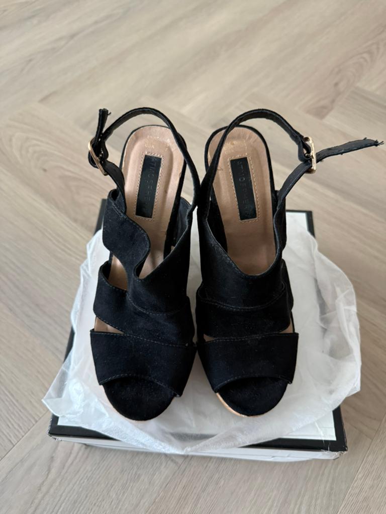 Hoge sleehakken wedges maat 38(high heels,pumps,sandalen), Pumps, Zwart, Ophalen of Verzenden, Zo goed als nieuw