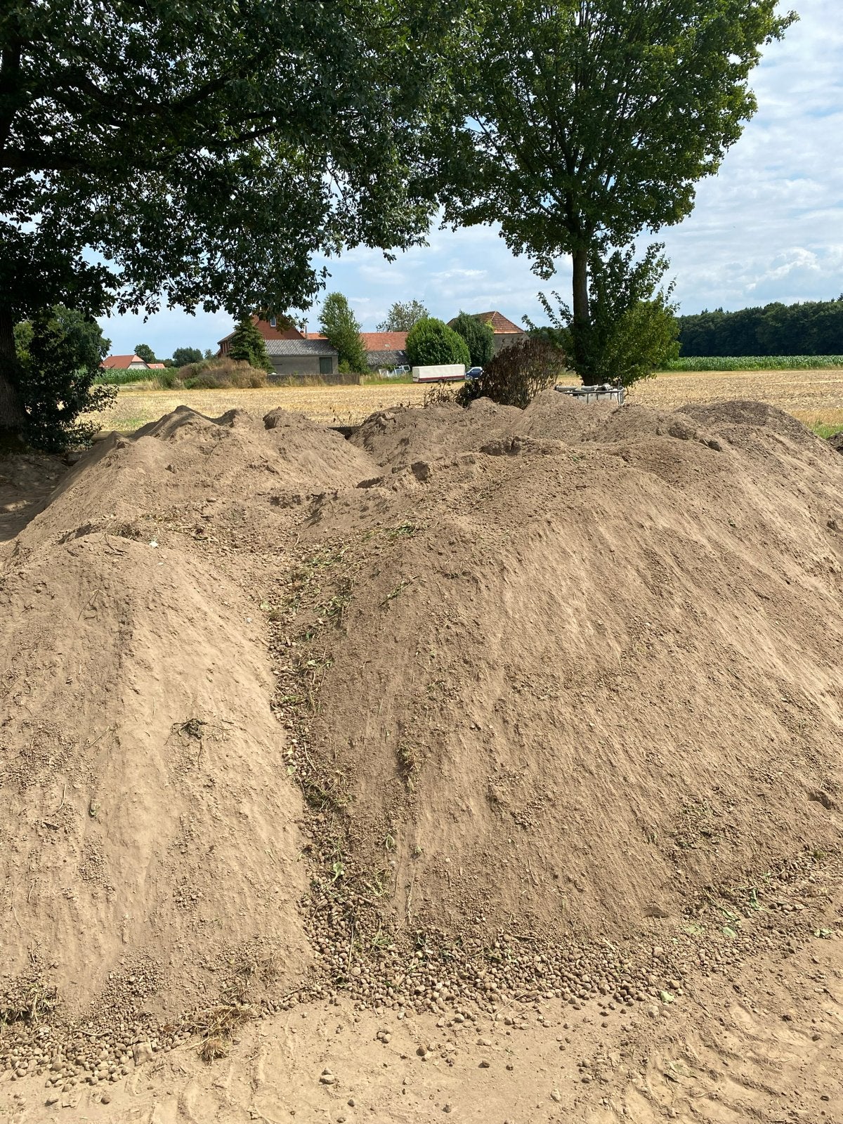 Moederbedem met humus (20 mm) - Ophalen in Goch, Ophalen, Zo goed als nieuw, Overige typen