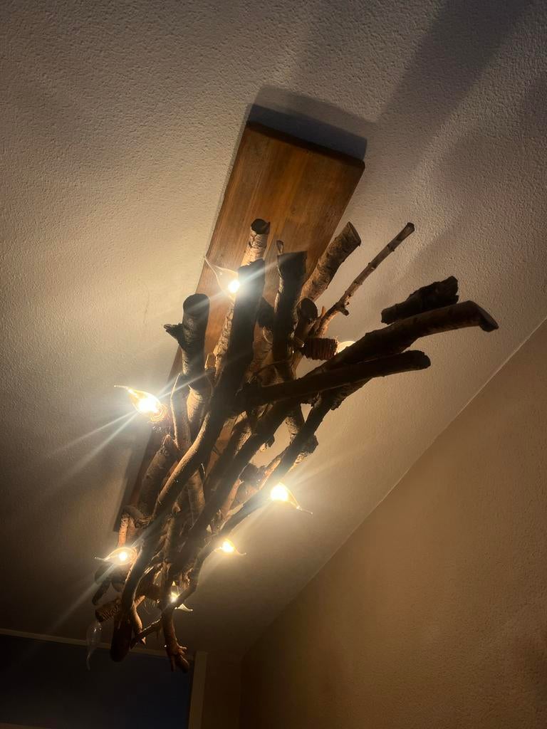 Handgemaakte plafondlamp van drijfhout, Ophalen, Zo goed als nieuw, Hout, 50 tot 75 cm